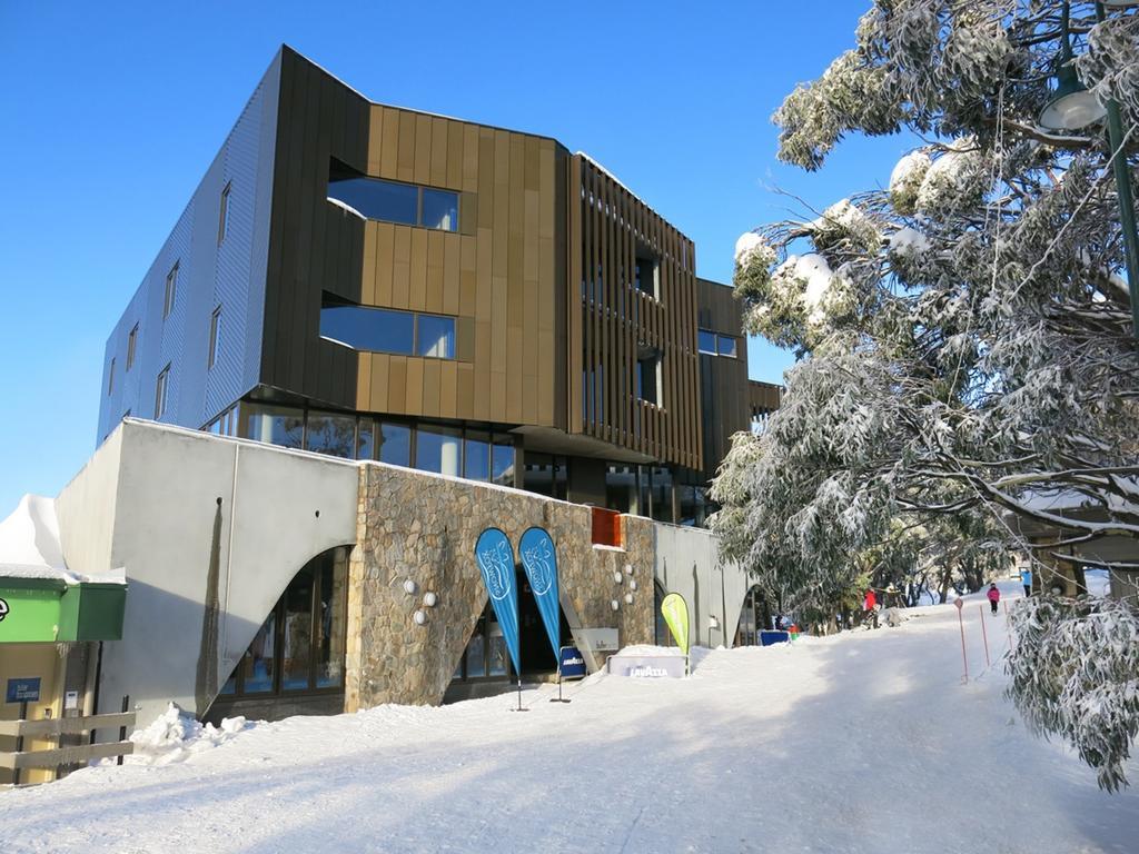 Buller Central Hotel Mount Buller Bagian luar foto